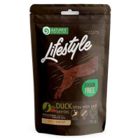 Лакомство Nature`s Protection Lifestyle Duck Bites with Godji berries для кошек, утиные кусочки с ягодами годжи, 75 г Лакомство Nature`s Protection Lifestyle Duck Bites with Godji berries для кошек, утиные кусочки с ягодами годжи, 75 г