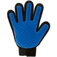Рукавичка True Touch Blue для вичісування шерсті для кішок і собак, 24 х 17 см Рукавичка True Touch Blue для вичісування шерсті для кішок і собак, 24 х 17 см