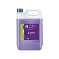 Шампунь ARTERO BLANC шампунь 1: 3, для білої і чорної вовни, 5 л. Шампунь ARTERO BLANC шампунь 1: 3, для білої і чорної вовни, 5 л.
